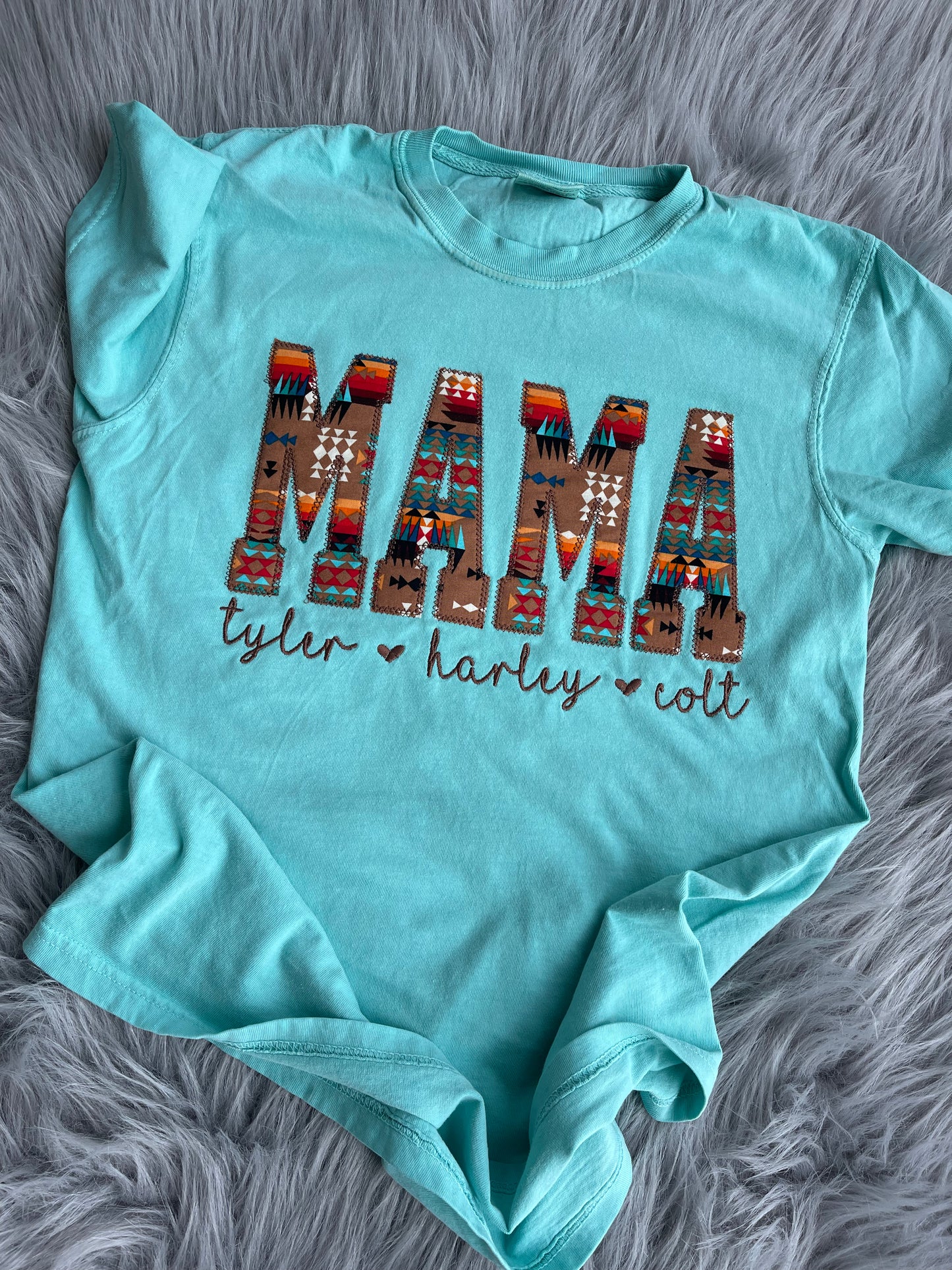 Mama tee customizable