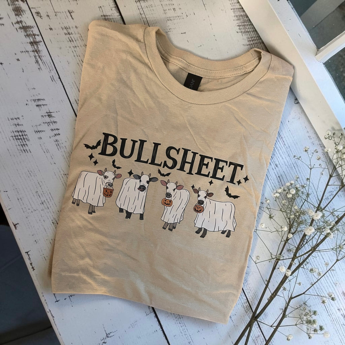 Ready to ship medium bullsheet tee