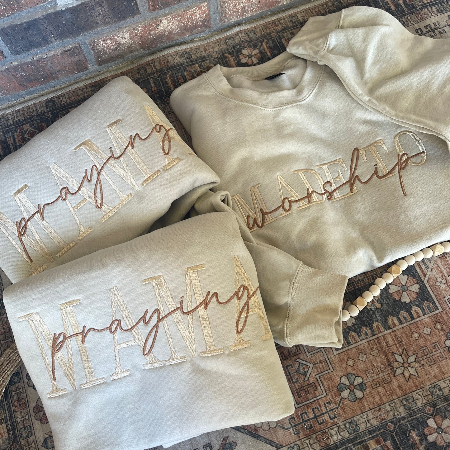 Mama embroidered sweatshirt