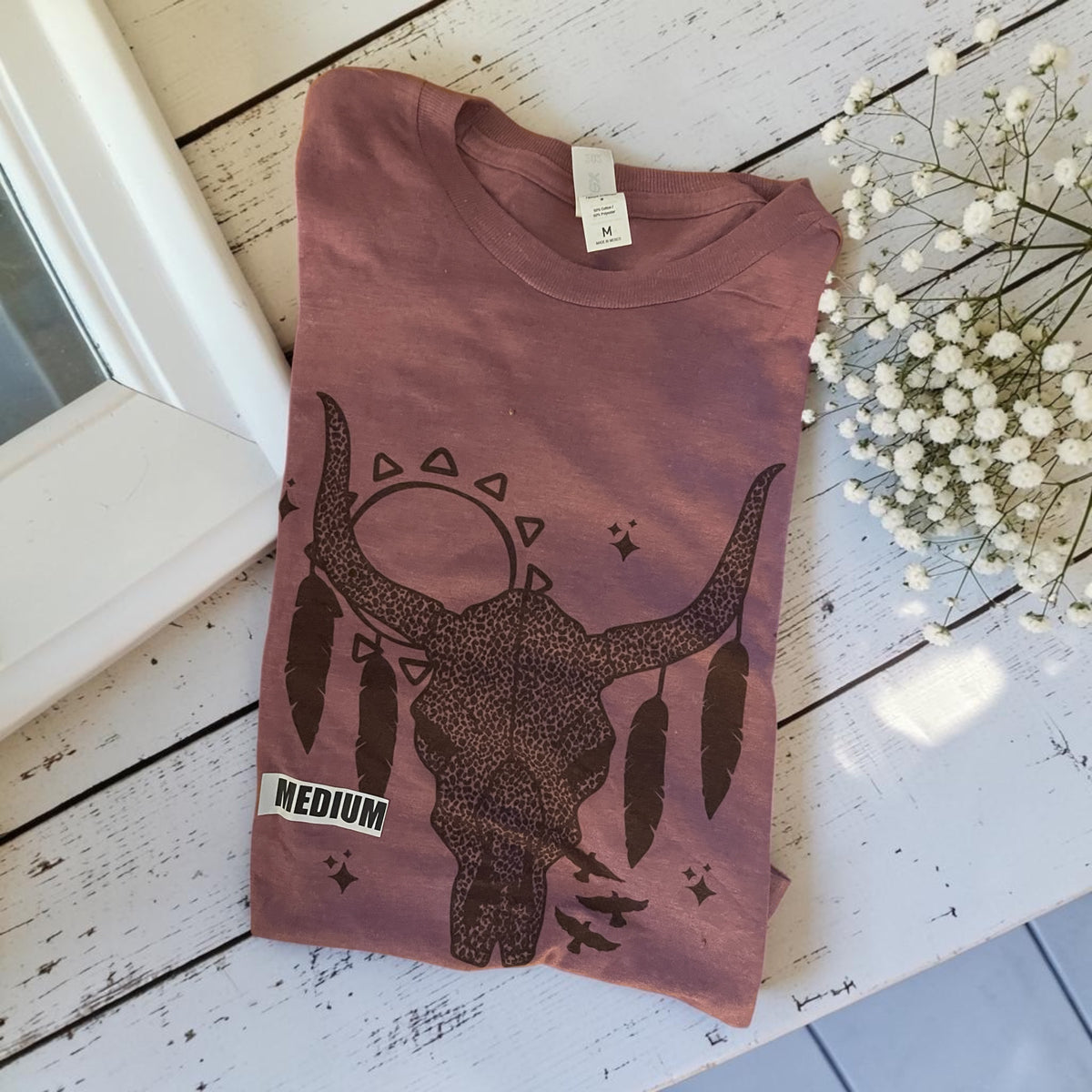 Ready to ship medium western skull tee