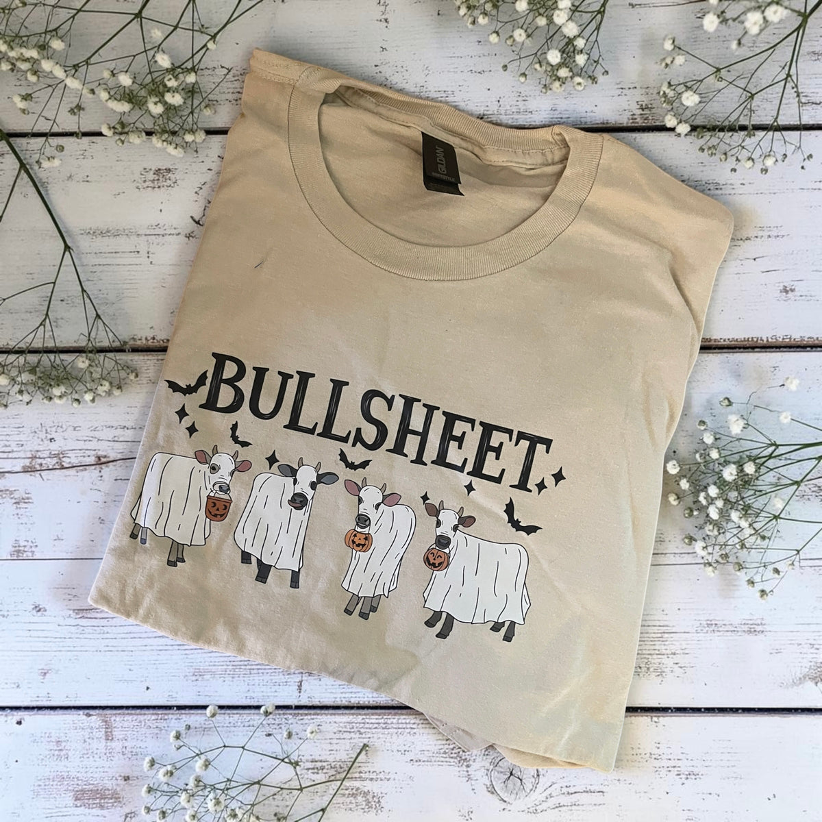 Ready to ship XL bullsheet tee