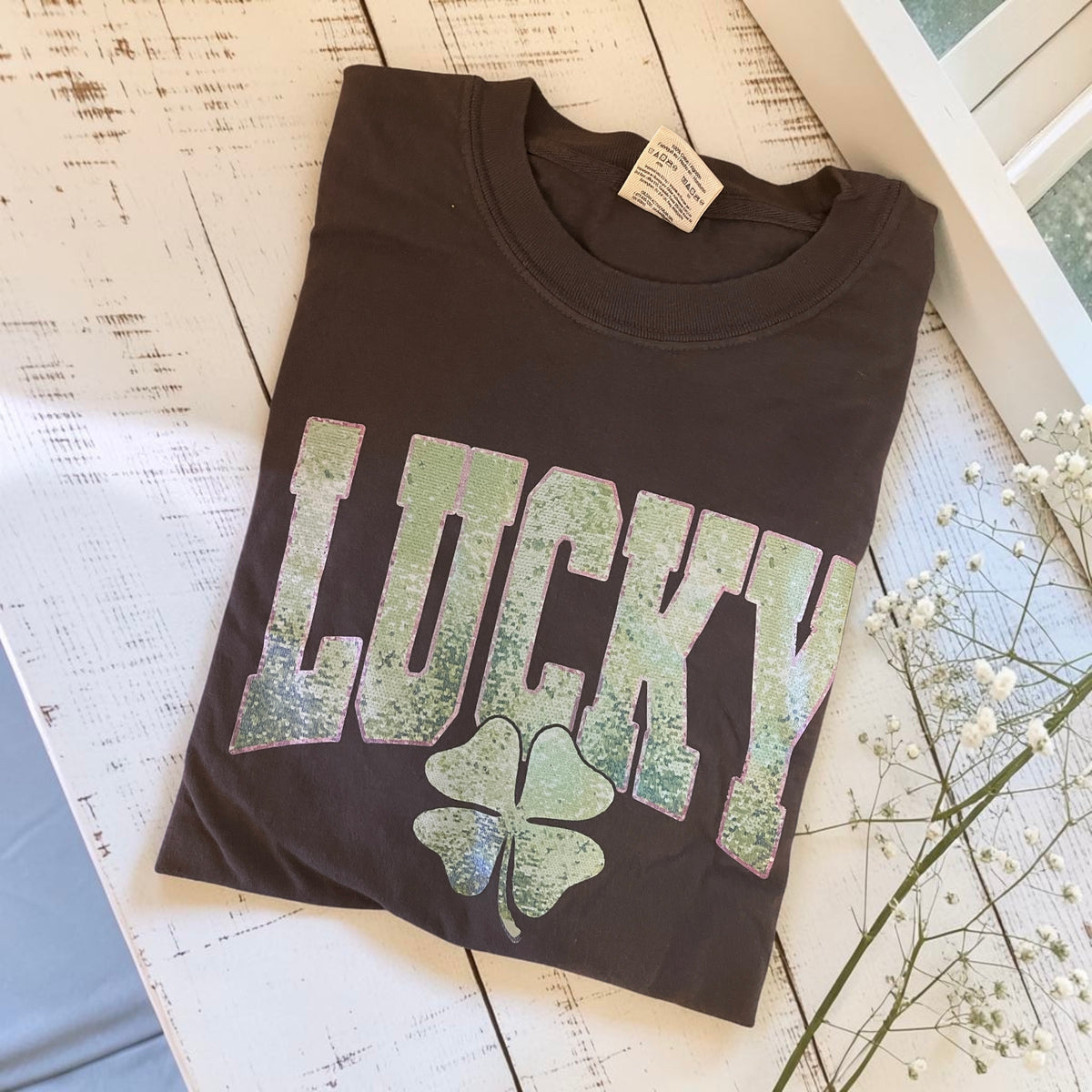 Ready to ship XL LUCKY clover tshirt