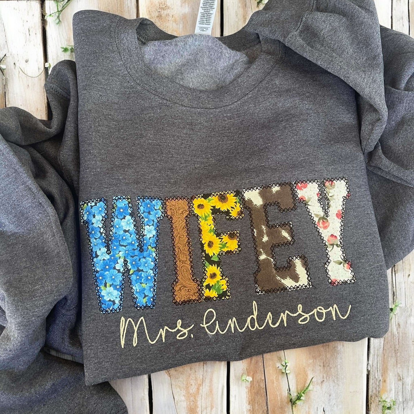 WIFEY patchwork Appliqué Sweatshirt