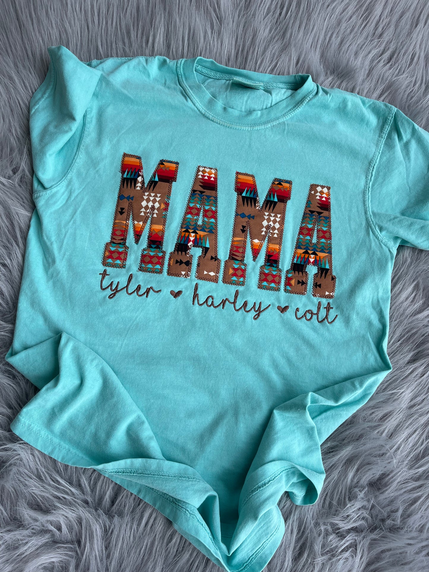 Customizable Mama tee